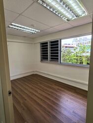 Bishan Green (D20), Shop House #451093581